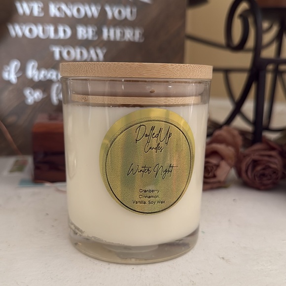 9oz Winter Night Candle | Cranberry Cinnamon Vanilla | Soy Wax Candle - Picture 3 of 4